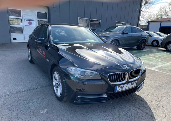 BMW Seria 5 cena 82700 przebieg: 161000, rok produkcji 2016 z Wrocław małe 742